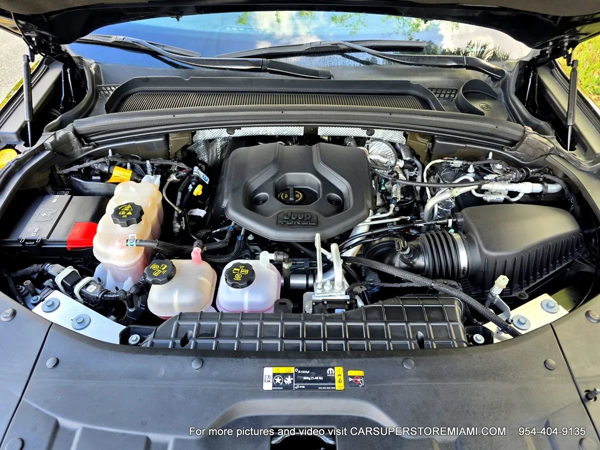 Used 2023 Jeep Grand Cherokee 4WD 4xe image 54