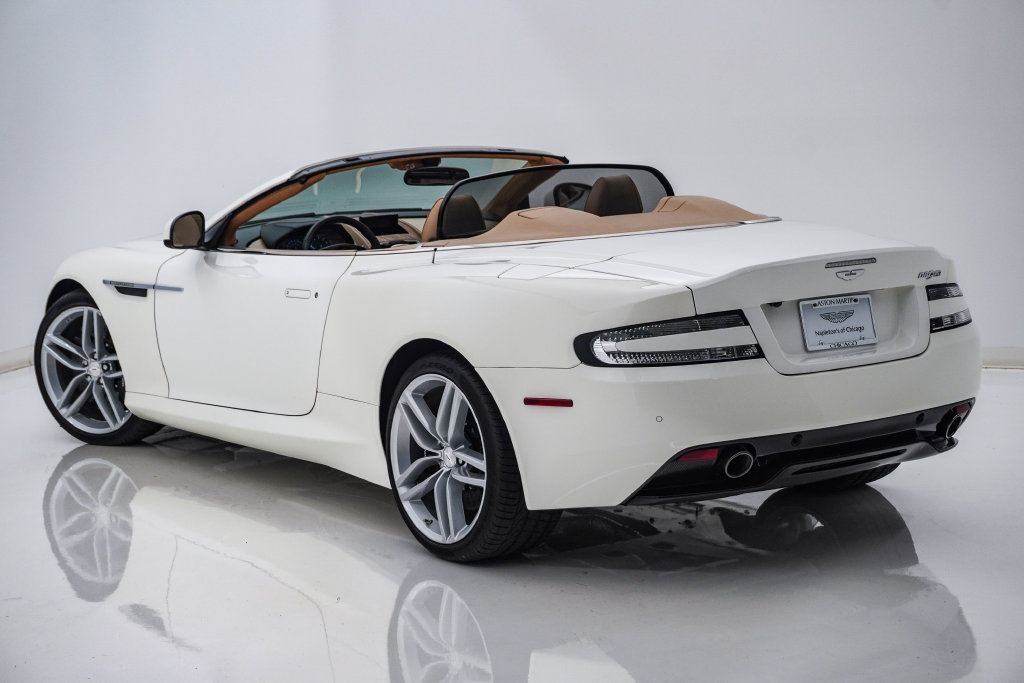 Used 2016 Aston Martin DB9 GT RWD image 12