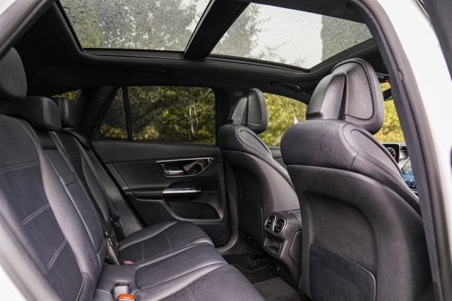 Used 2023 Mercedes-Benz GLC 300 image 38