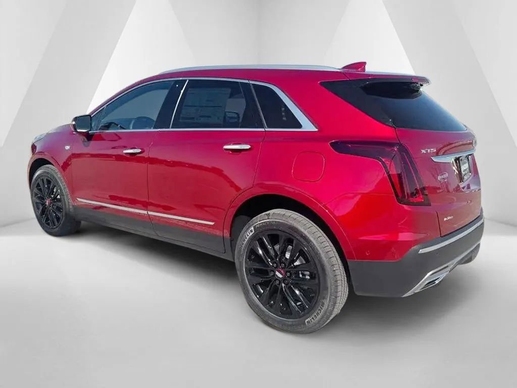 New 2026 Cadillac XT5 Premium Luxury w/ LPO, Red Accent Package AWD/4WD image 5