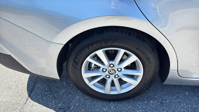 Used 2026 Toyota Camry LE FWD image 12