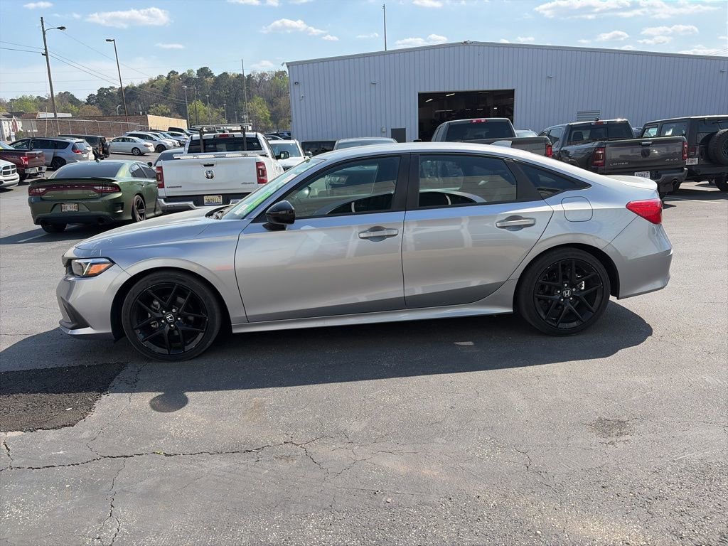 Used 2022 Honda Civic Sport image 4