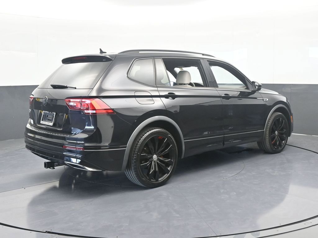 Used 2020 Volkswagen Tiguan SE R-Line image 6