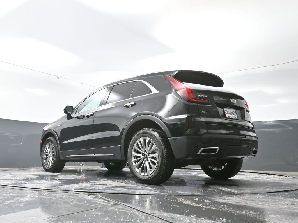 Used 2025 Cadillac XT4 Premium Luxury image 56