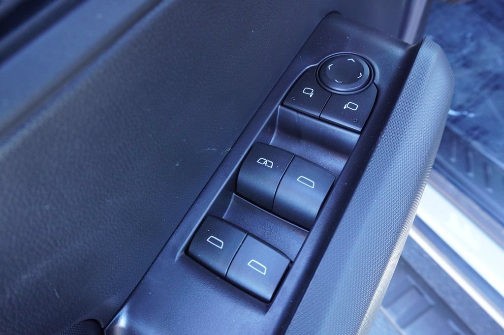 New 2026 GMC Canyon Elevation w/ Convenience Package RWD image 16