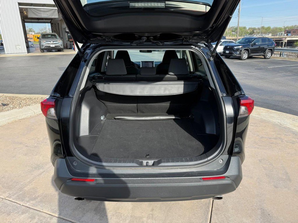 Certified 2024 Toyota RAV4 XLE image 7