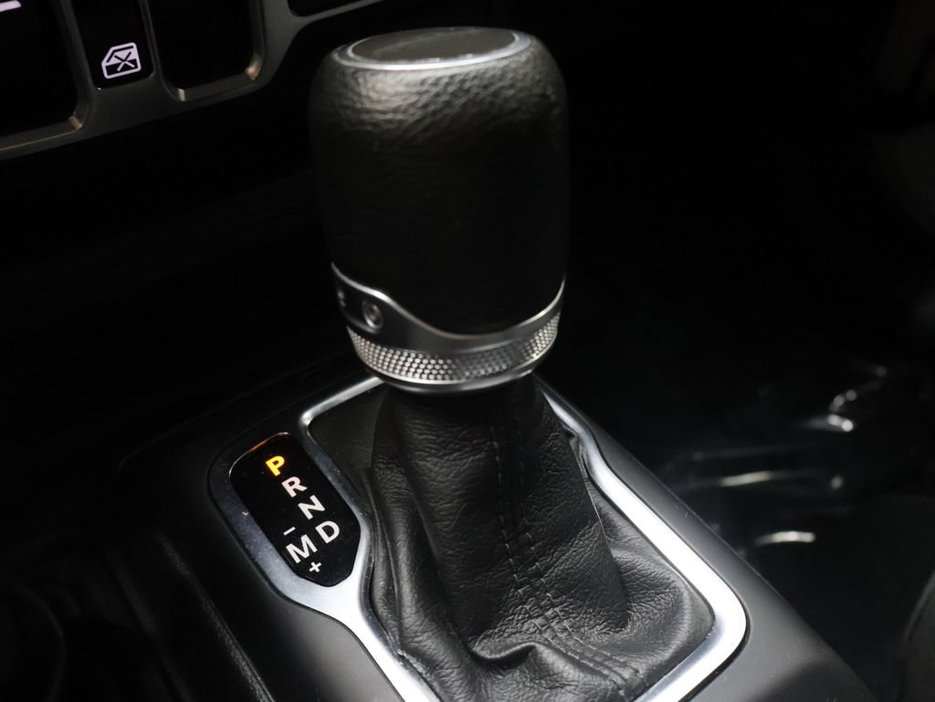 Used 2022 Jeep Gladiator Sport AWD/4WD image 33