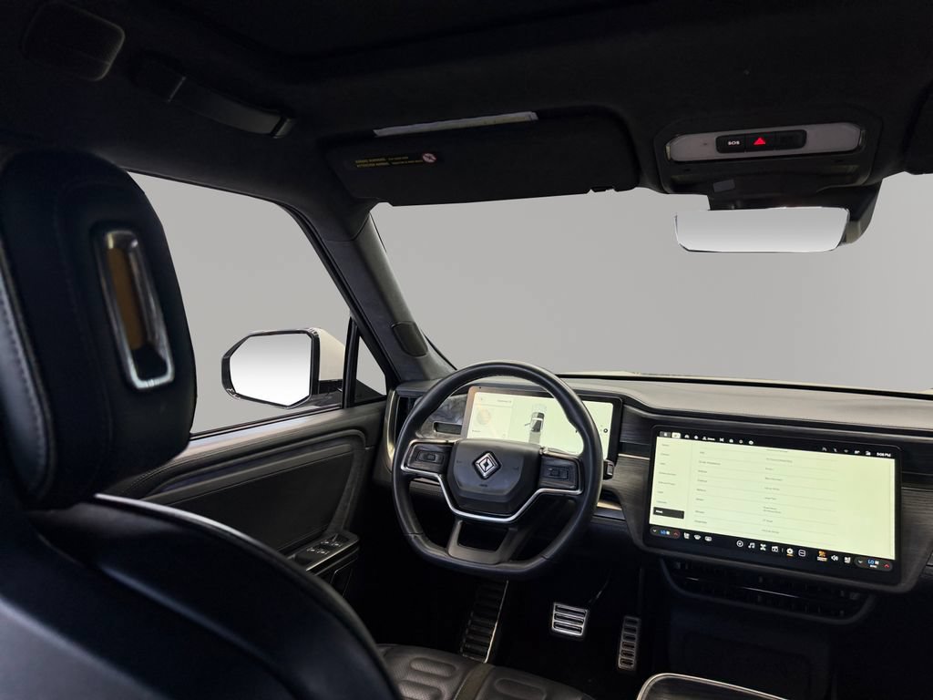 Used 2022 Rivian R1T Adventure AWD/4WD image 30