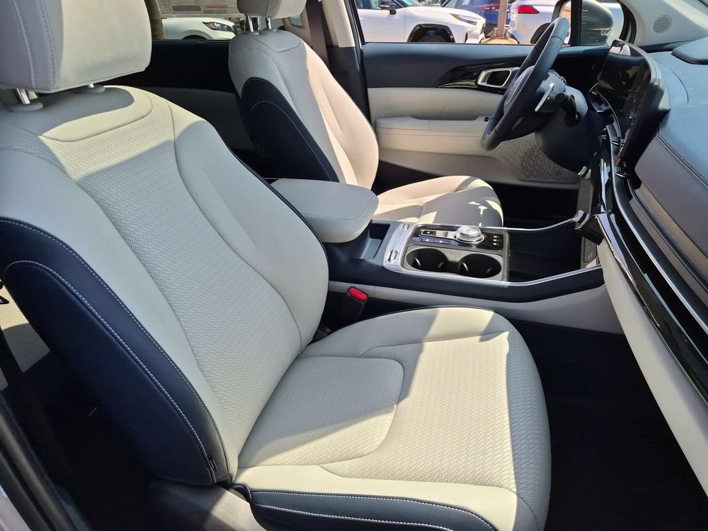New 2026 Kia Carnival SX Prestige FWD image 29
