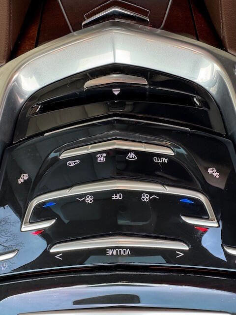 Used 2013 Cadillac SRX Luxury w/ Driver Awareness Package image 53