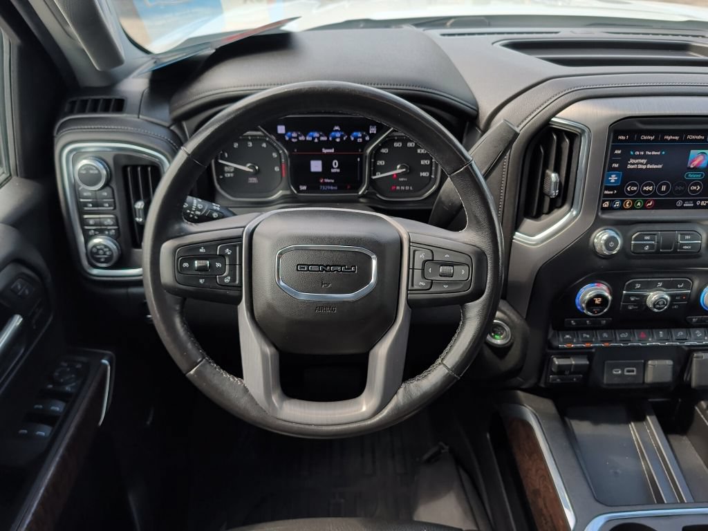 Used 2020 GMC Sierra 1500 Denali w/ Denali Ultimate Package AWD/4WD image 17