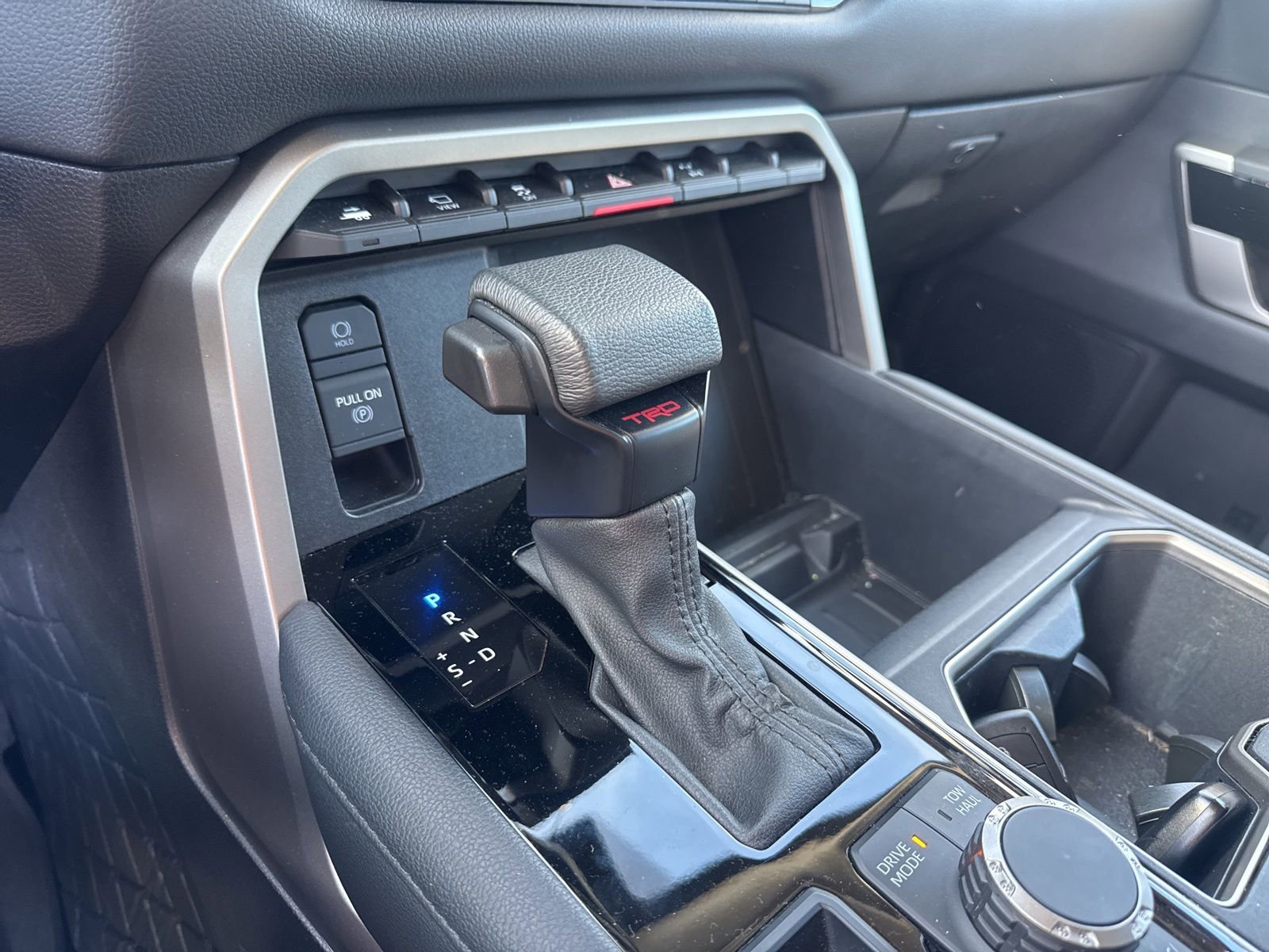 Used 2024 Toyota Tundra Limited w/ TRD Off-Road Package image 15