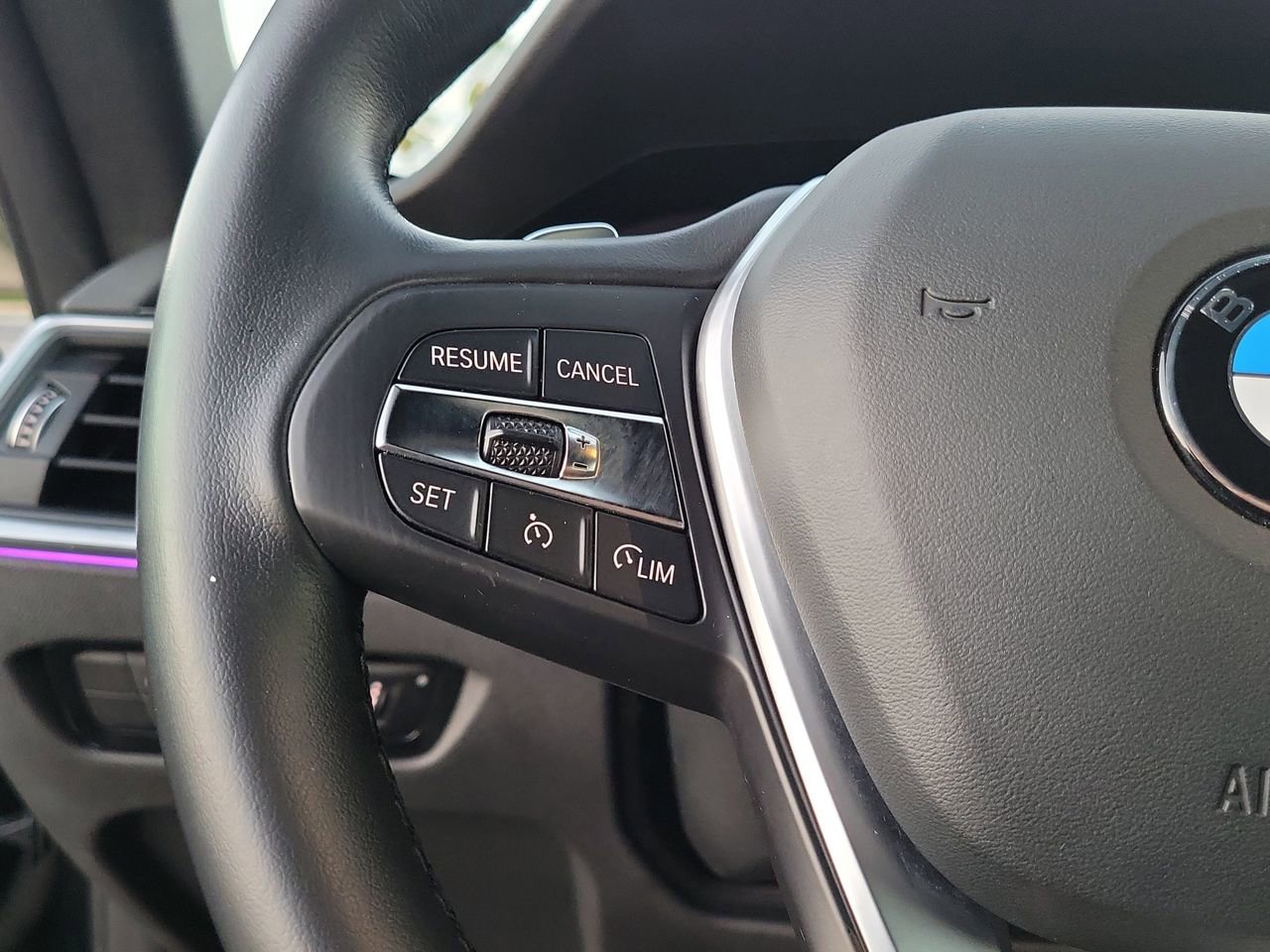 Used 2022 BMW 430i Convertible image 23