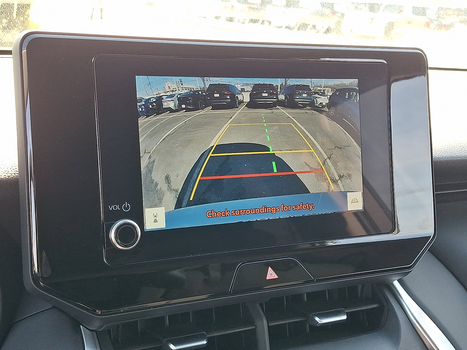 Certified 2023 Toyota Venza LE image 18