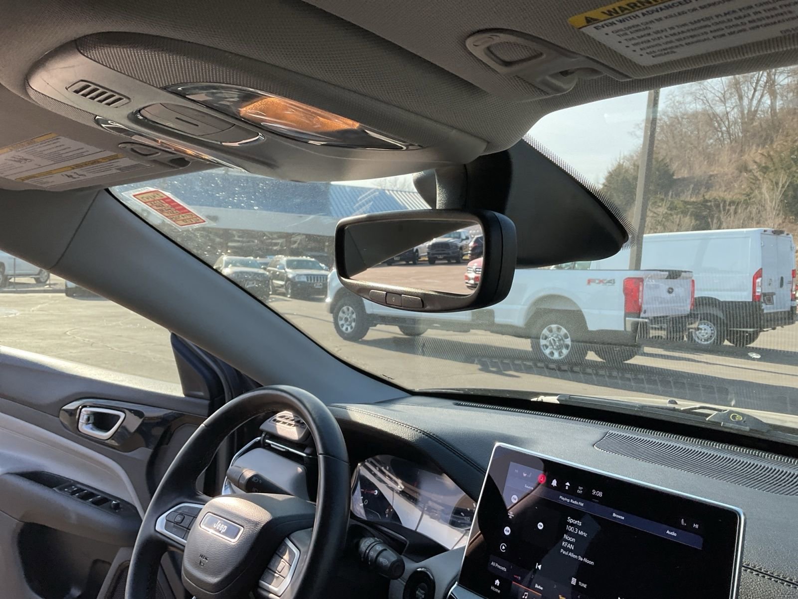 Used 2022 Jeep Compass Limited AWD/4WD image 19