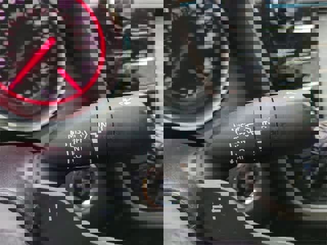 Used 2018 Toyota Camry XSE image 28