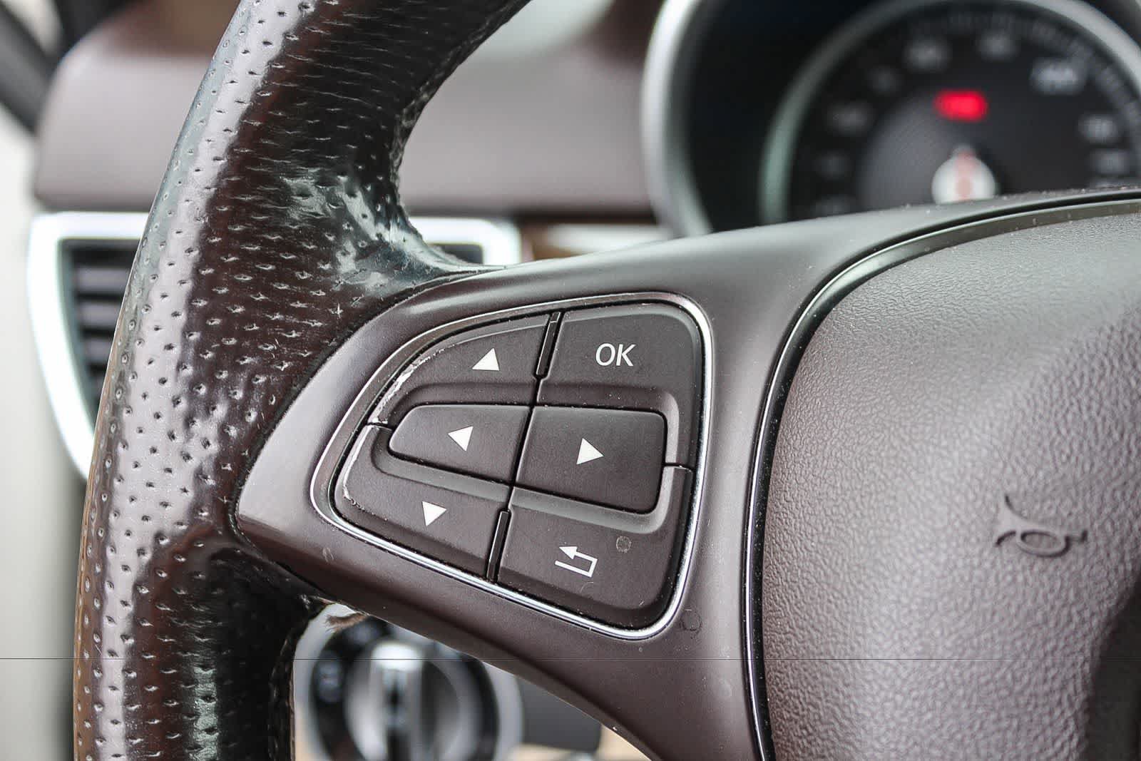Used 2016 Mercedes-Benz GLE 350 4MATIC image 29