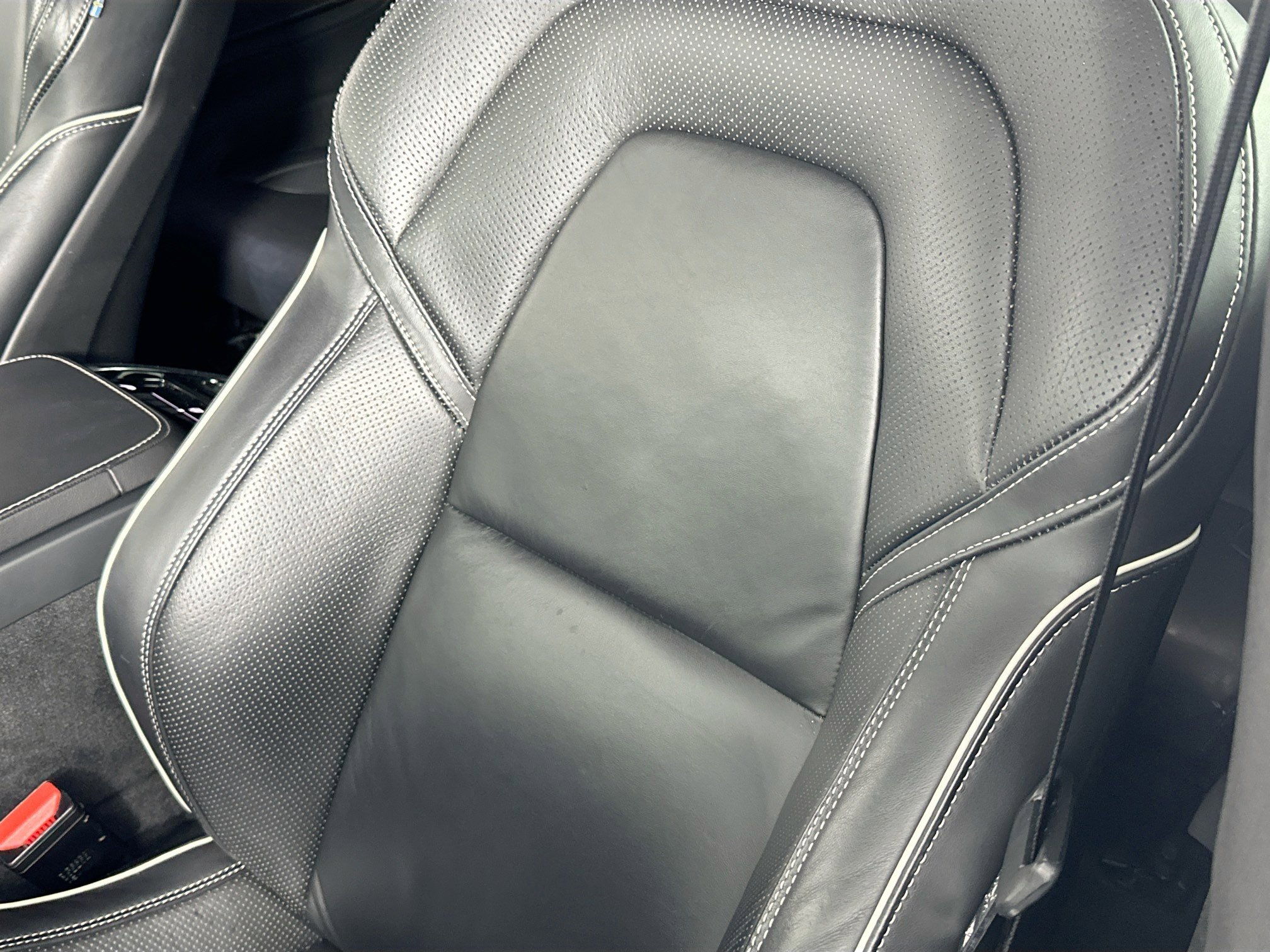 Used 2022 Volvo XC90 T8 R-Design w/ Advanced Package image 19