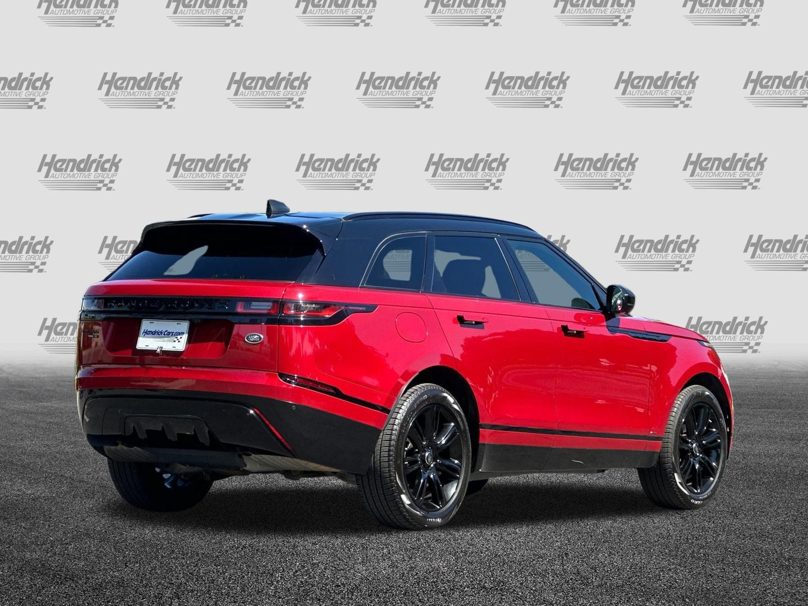 Used 2020 Land Rover Range Rover Velar R-Dynamic S AWD/4WD image 5