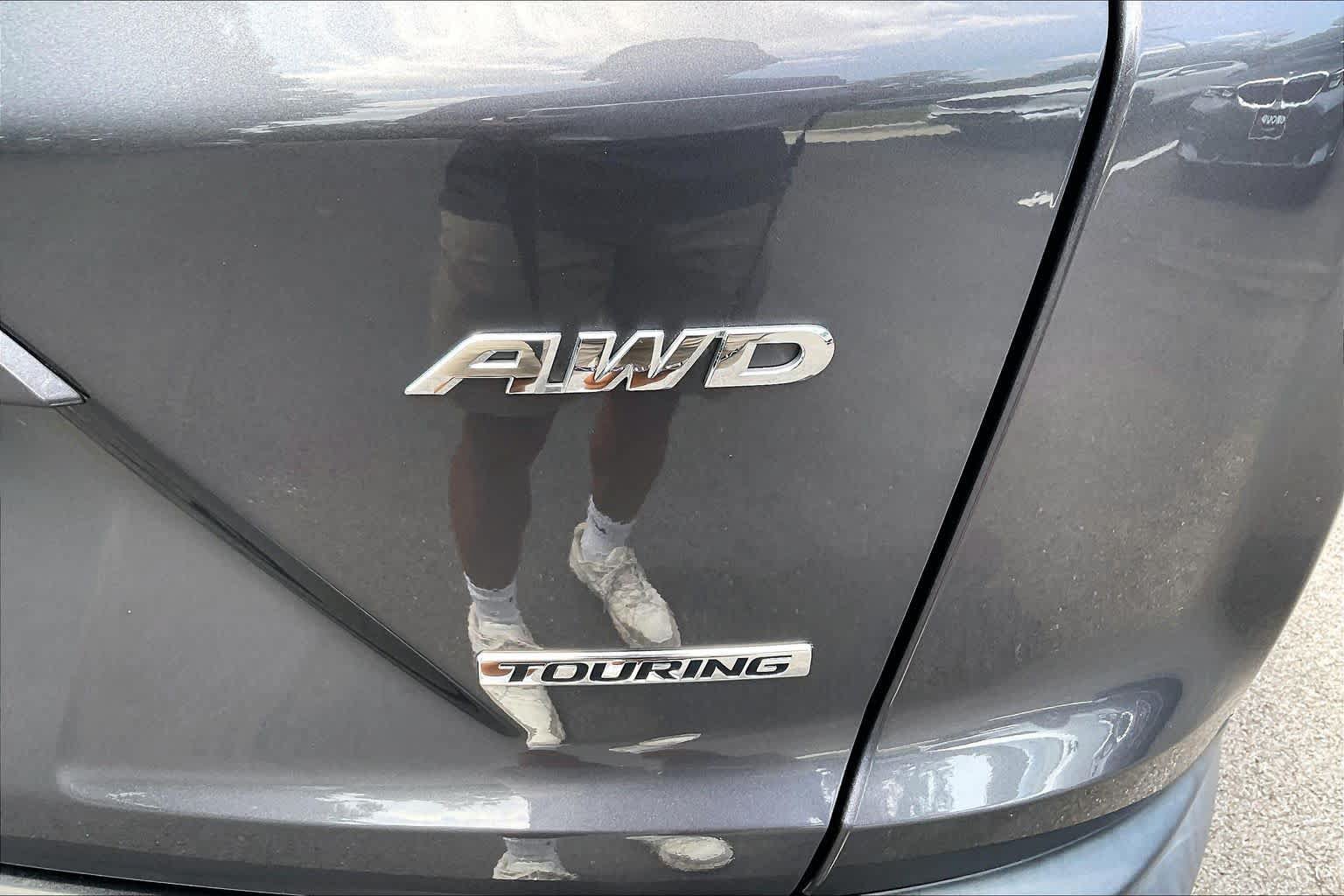 Used 2020 Honda CR-V Touring image 9