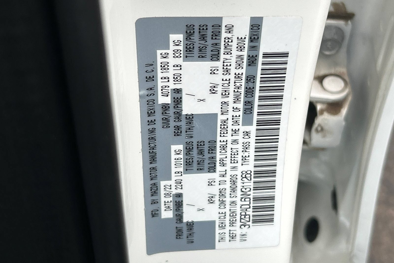 Used 2022 MAZDA MAZDA3 s FWD image 30