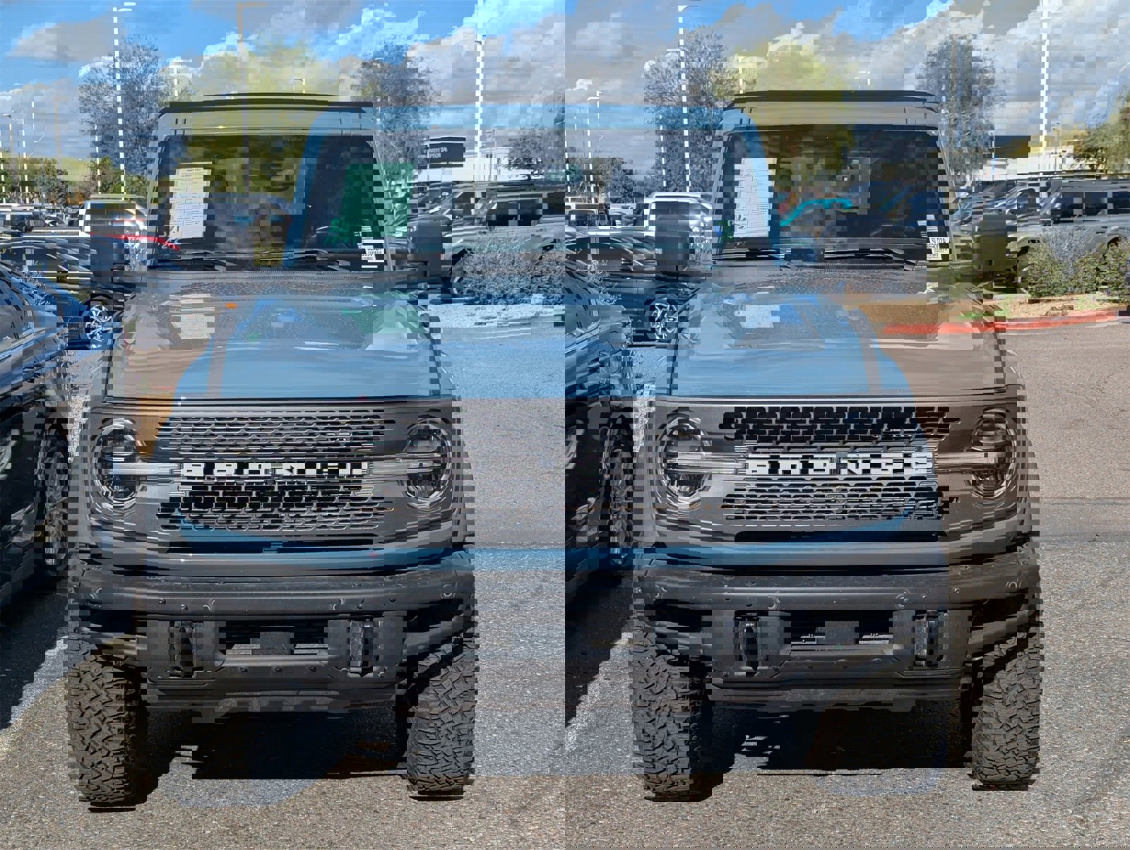 Used 2021 Ford Bronco Badlands image 2