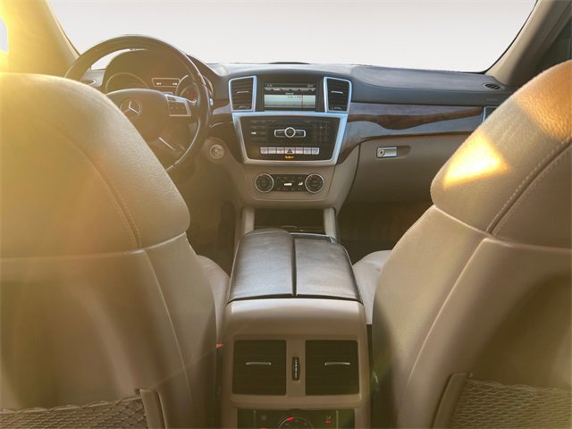 Used 2015 Mercedes-Benz GL 320 BlueTEC 4MATIC image 10