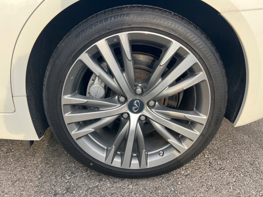 Used 2018 INFINITI Q50 Sport w/ Sensory Package (Sport) AWD/4WD image 32