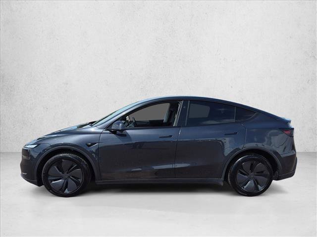 Used 2026 Tesla Model Y 2WD image 8