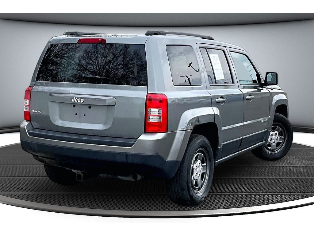 Used 2013 Jeep Patriot Sport w/ PWR Value Group AWD/4WD image 15