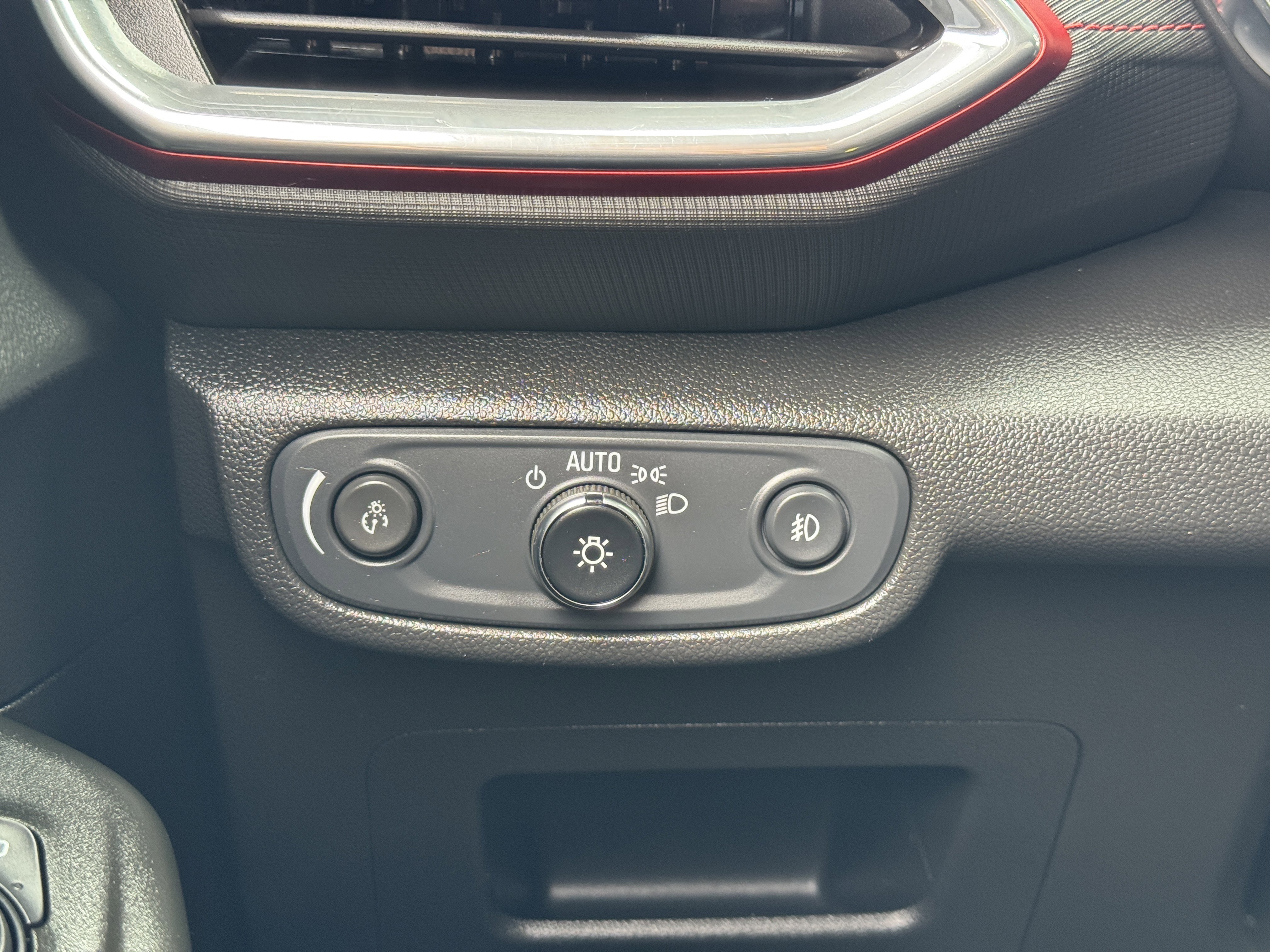 Certified 2022 Chevrolet TrailBlazer RS image 30