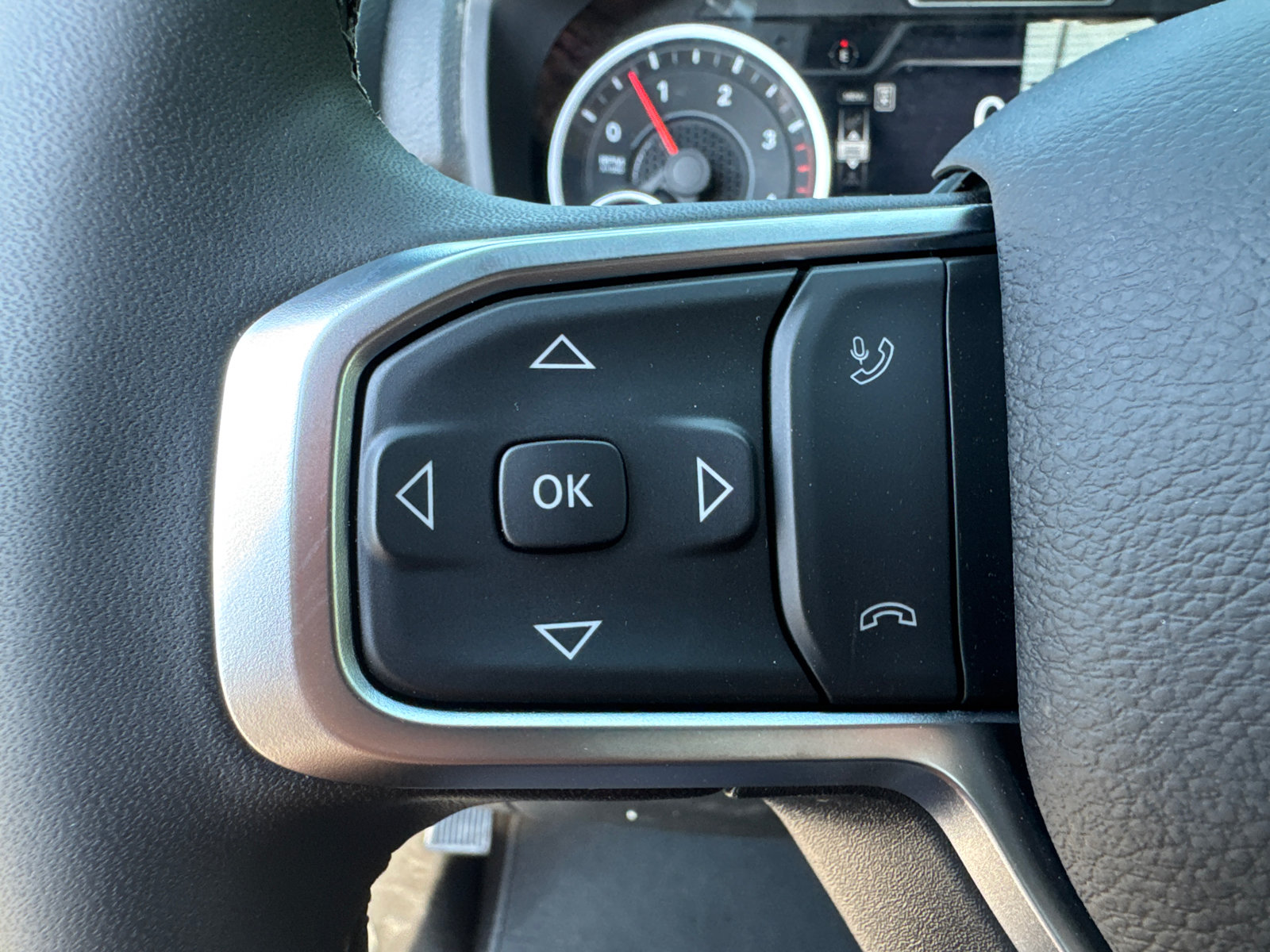New 2026 RAM 3500 Big Horn AWD/4WD image 33