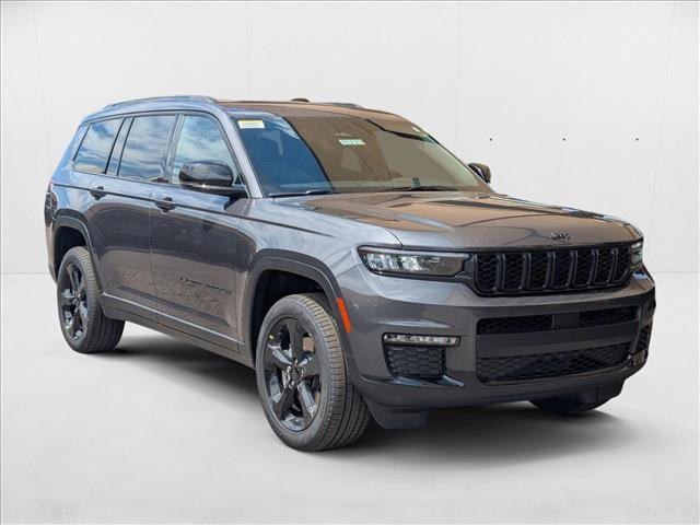 New 2025 Jeep Grand Cherokee L Limited w/ Black Appearance Package image 7