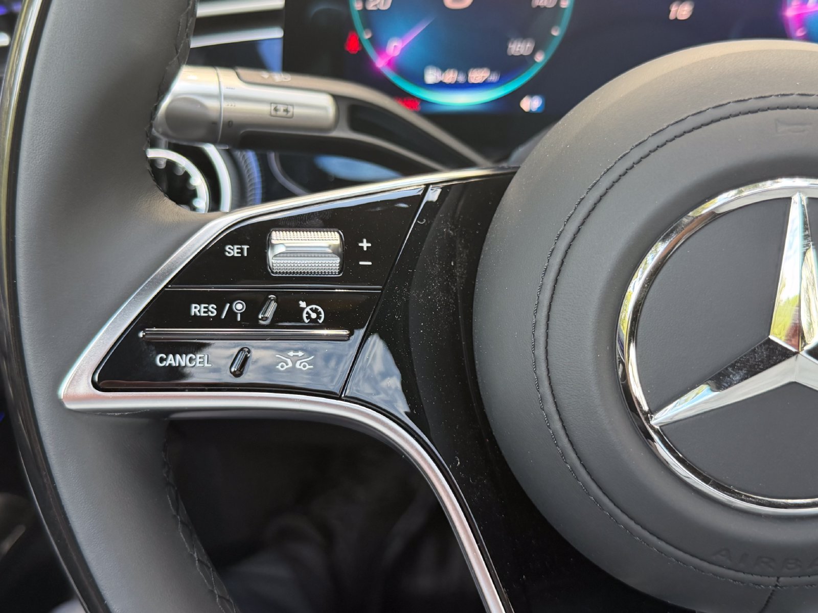 New 2027 Mercedes-Benz S 580 4MATIC Sedan image 25