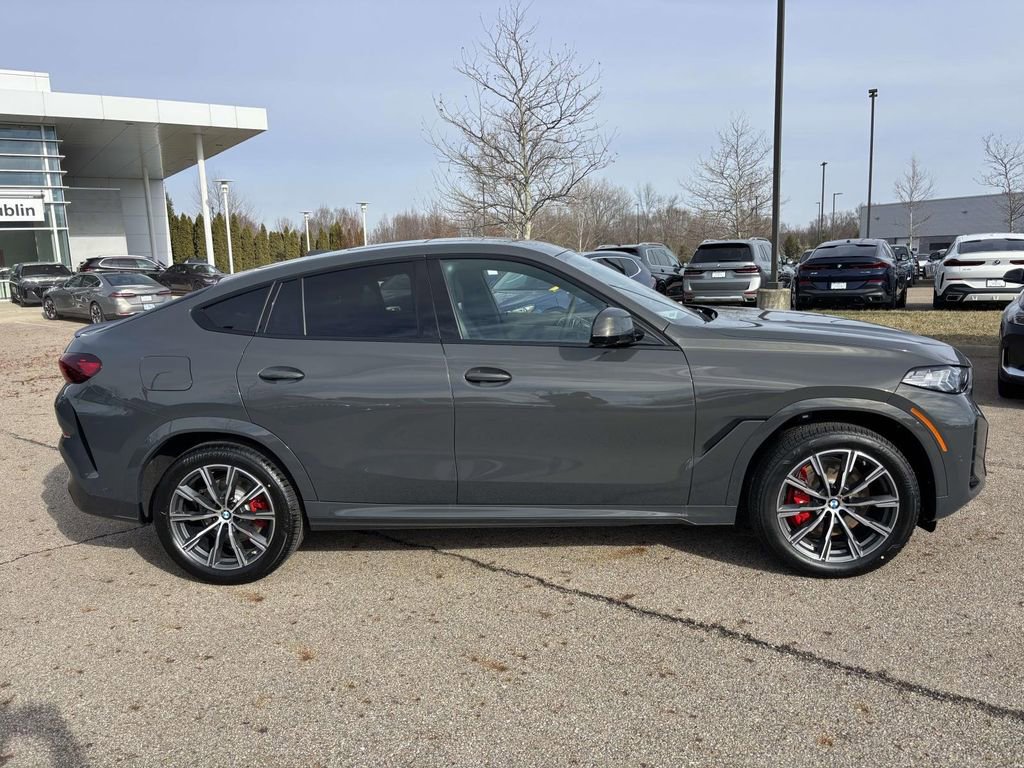New 2026 BMW X6 xDrive40i w/ Climate Comfort Package image 8