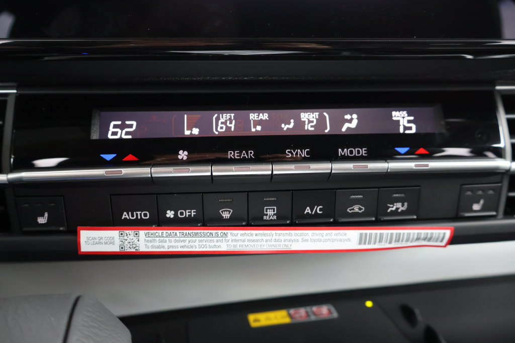 New 2026 Toyota Sienna XLE AWD/4WD image 37
