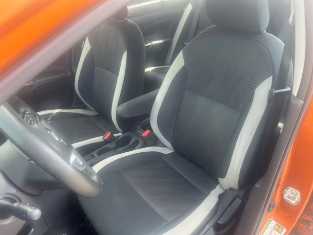 Used 2020 Nissan Versa SV FWD image 22
