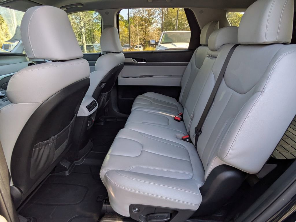 Used 2021 Hyundai Palisade SEL w/ Cargo Package AWD/4WD image 13