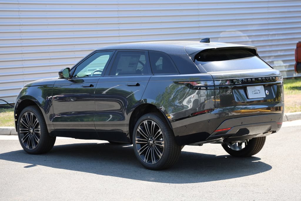 New 2026 Land Rover Range Rover Velar Dynamic SE AWD/4WD image 2