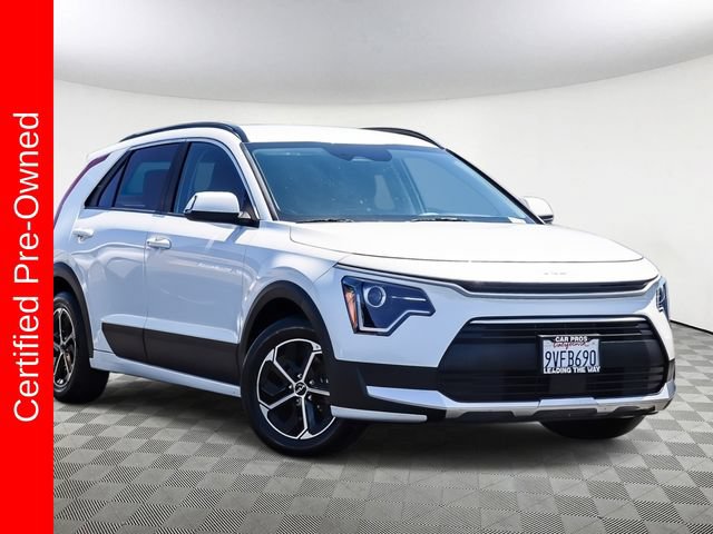 Certified 2025 Kia Niro EX FWD image 2
