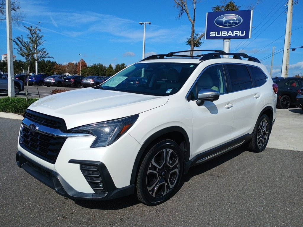 Certified 2023 Subaru Ascent Limited w/ Technology Package image 1