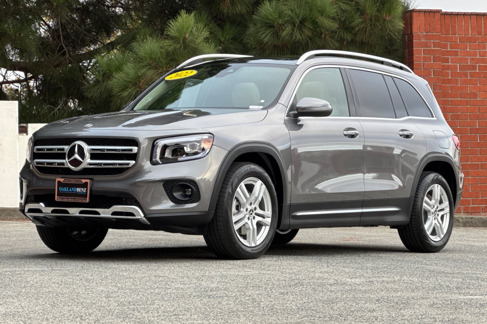 Used 2022 Mercedes-Benz GLB 250 4MATIC image 8