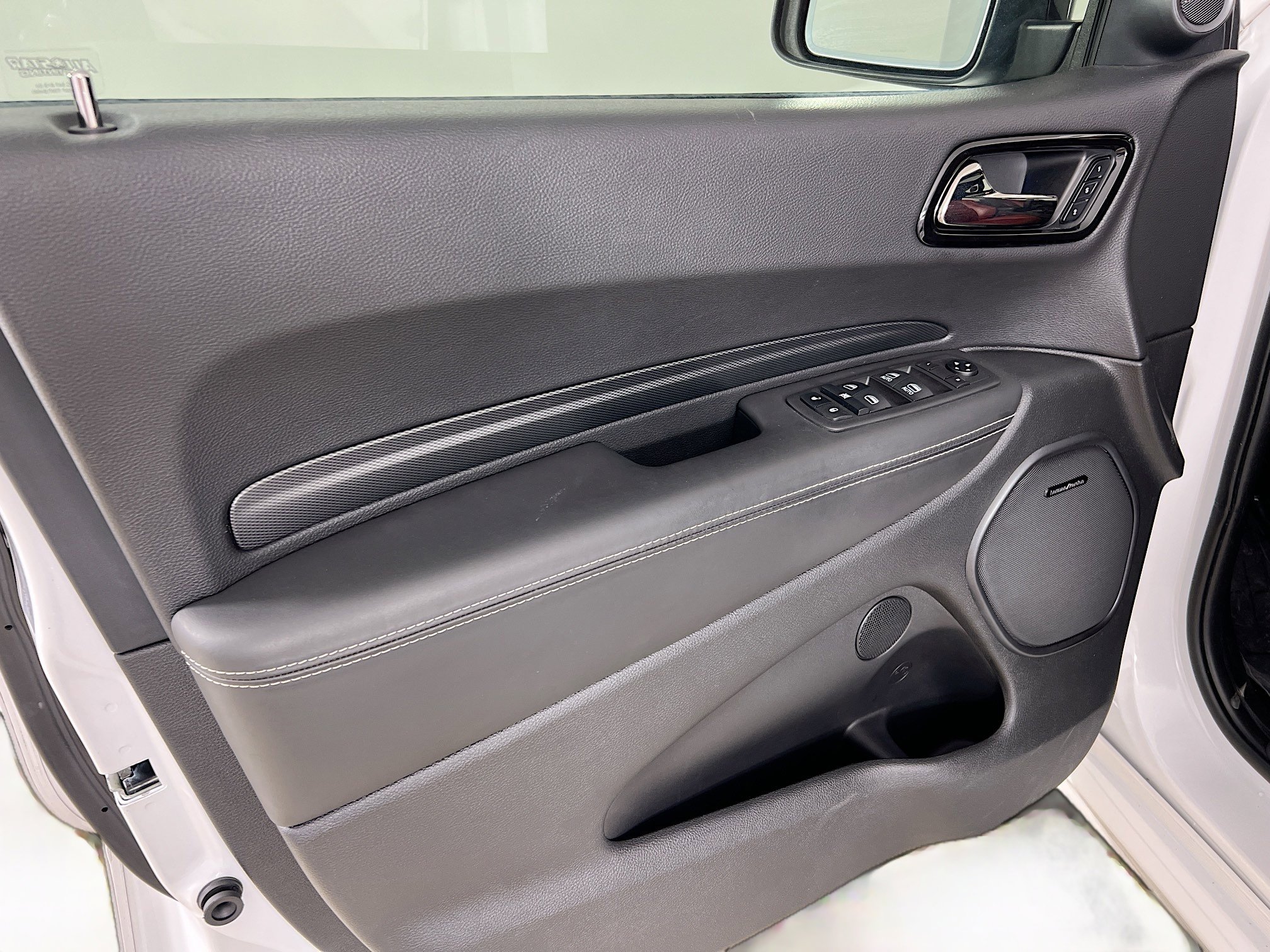 Used 2021 Dodge Durango SRT Hellcat w/ Technology Group image 18