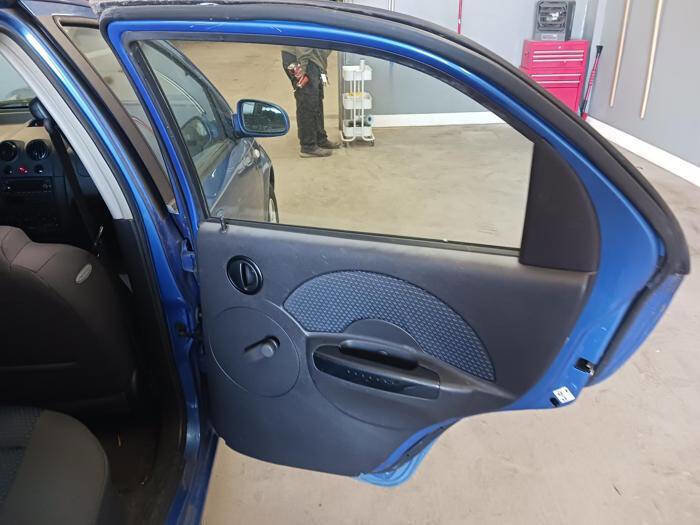 Used 2006 Chevrolet Aveo LS FWD image 29