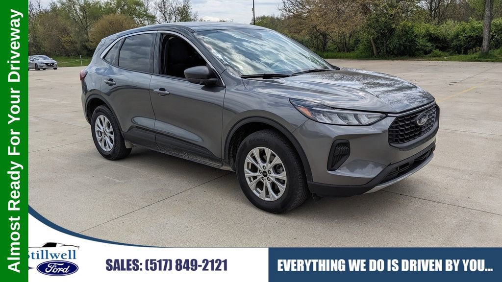 Certified 2024 Ford Escape Active AWD/4WD image 1