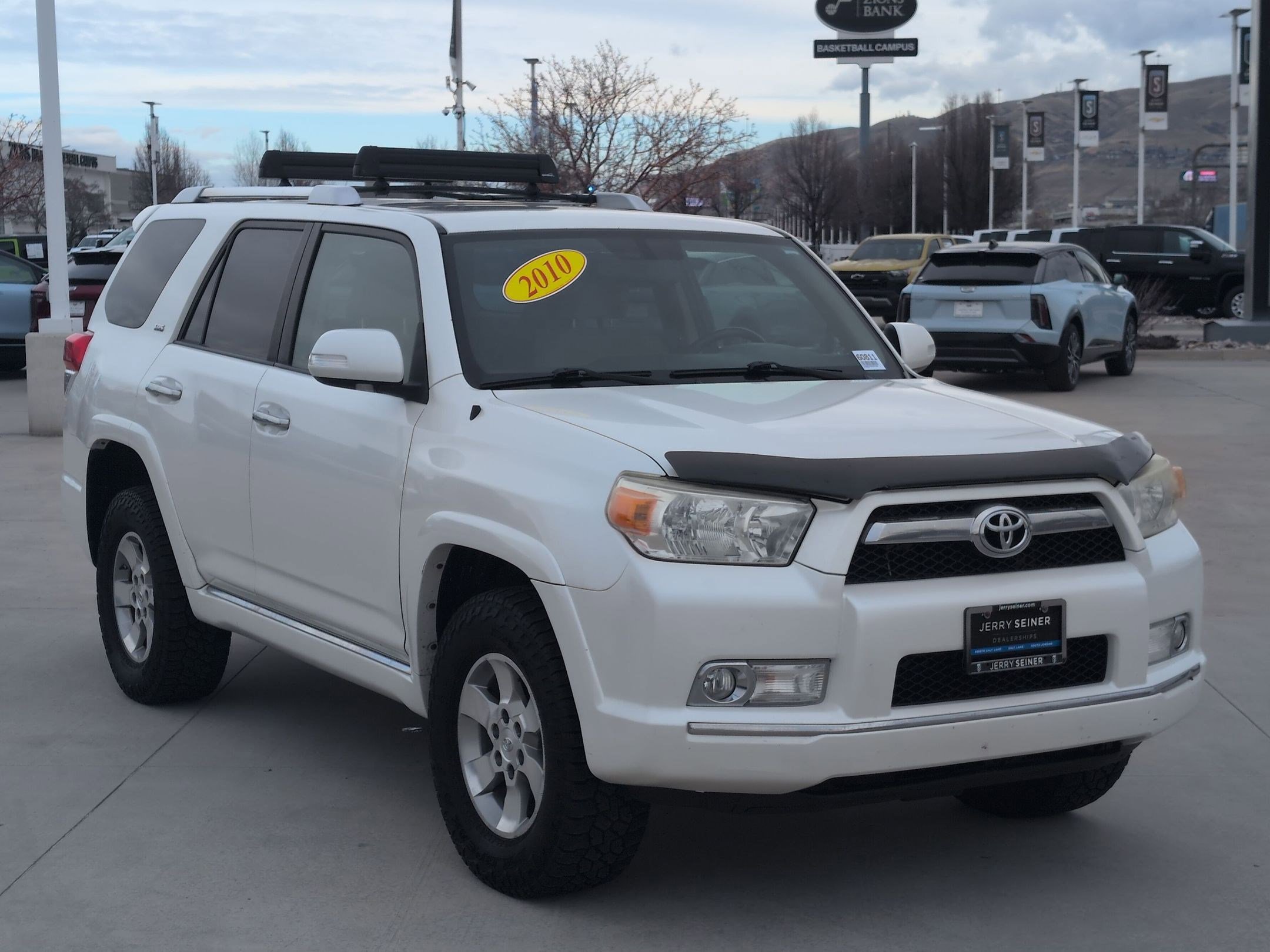 Used 2010 Toyota 4Runner SR5 image 7