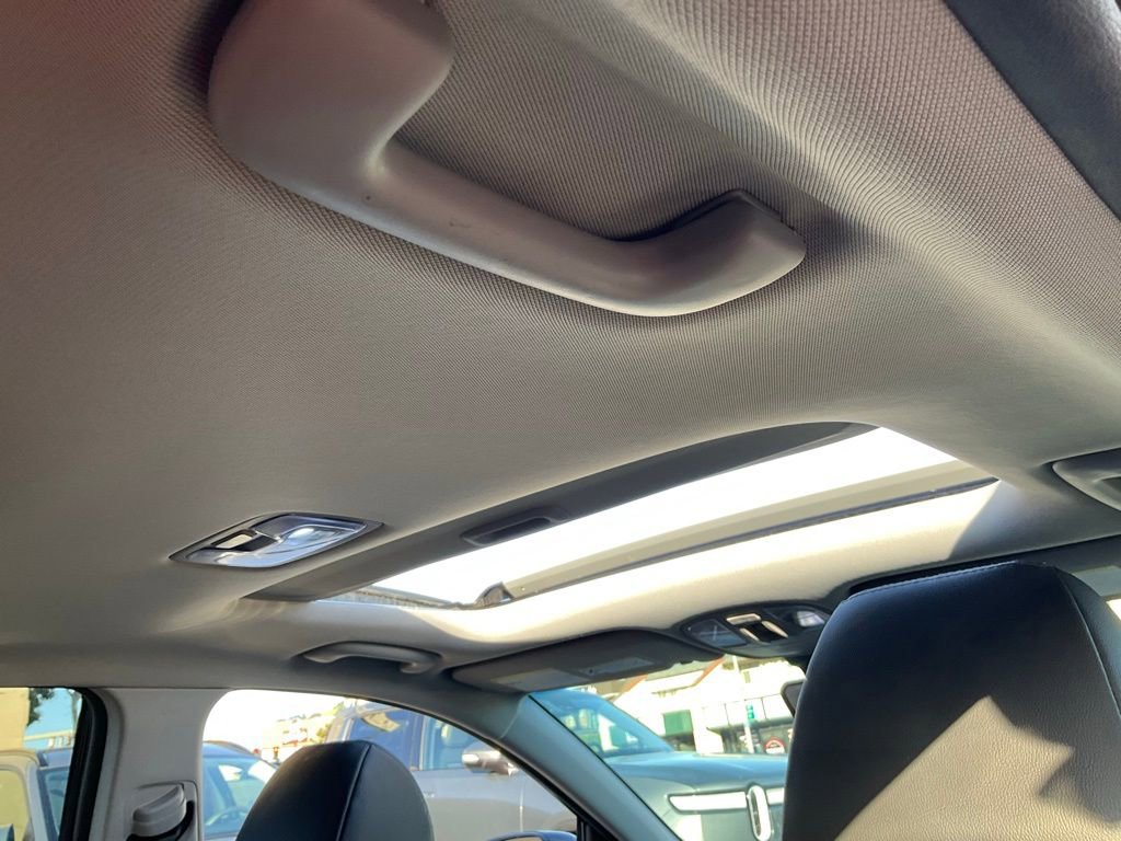 Used 2022 Hyundai Kona Limited w/ Cargo Package image 54