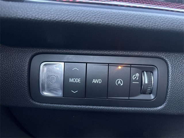 New 2026 Chevrolet Traverse Z71 w/ LPO, Floor Liner Package image 18