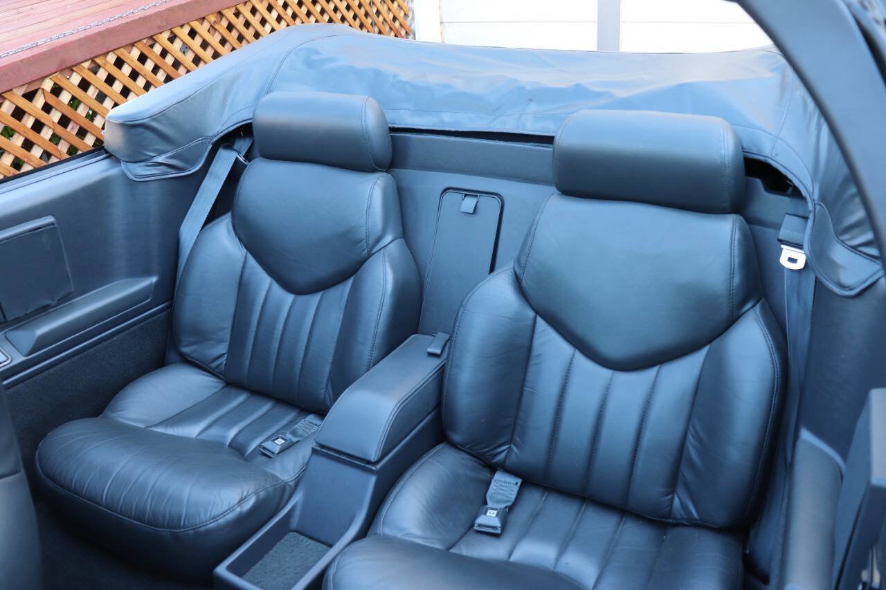 Used 1993 Oldsmobile Cutlass Supreme Convertible image 55