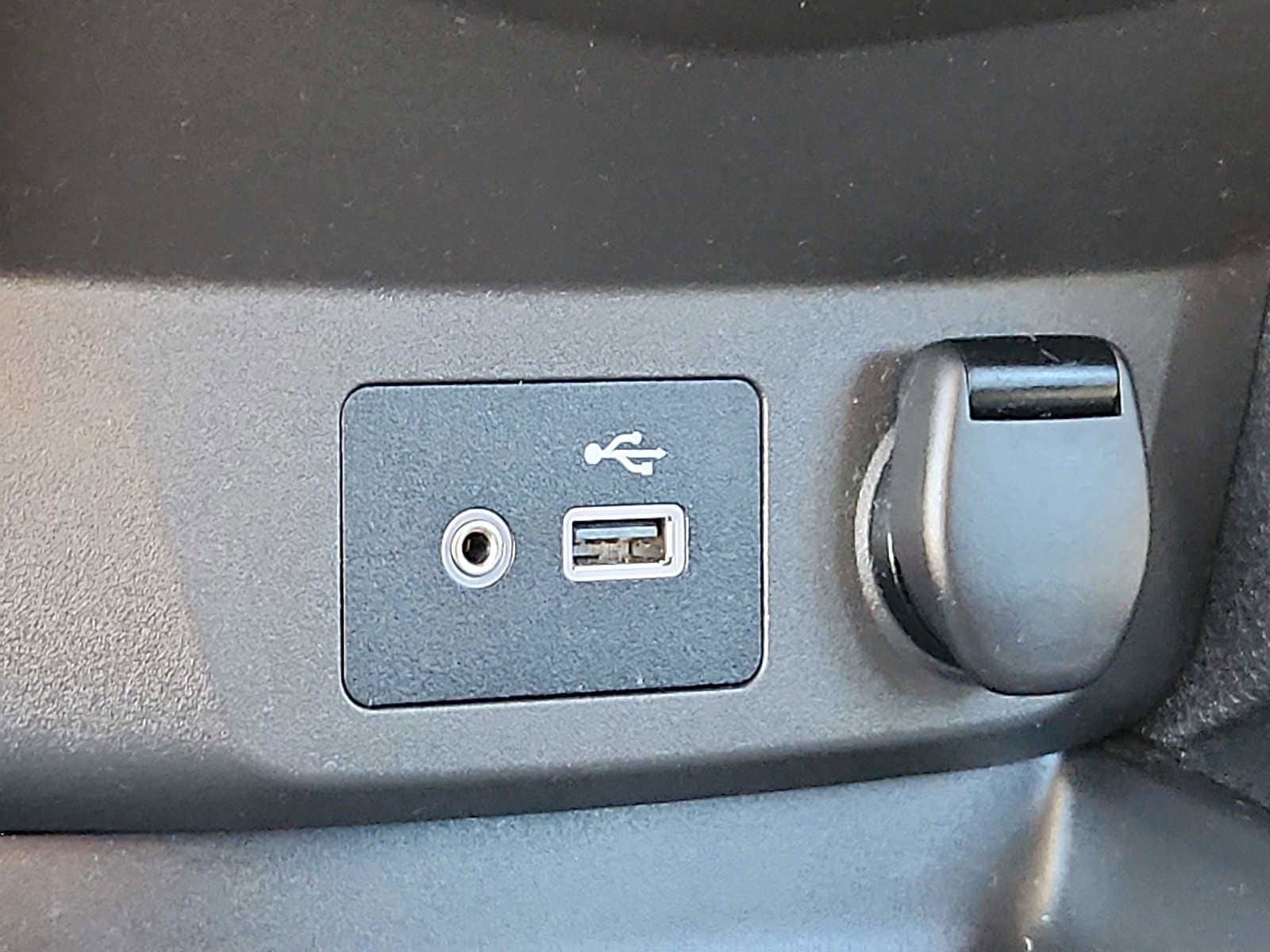 Used 2020 Nissan Rogue Sport S AWD/4WD image 22